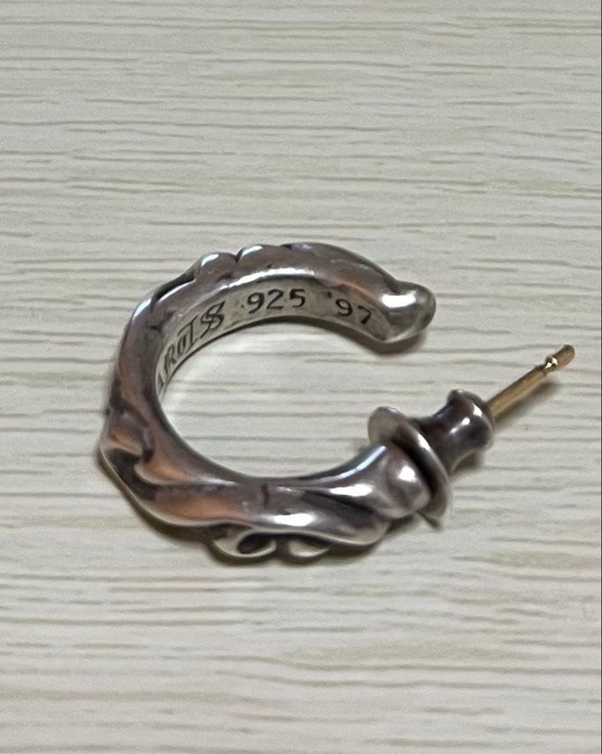 Chromhearts クロムハーツ　ピアス　スクロールピアス