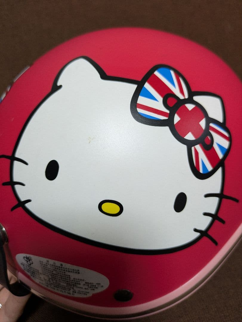 台湾　ハローキティ 半帽ヘルメット ピンク　激レア