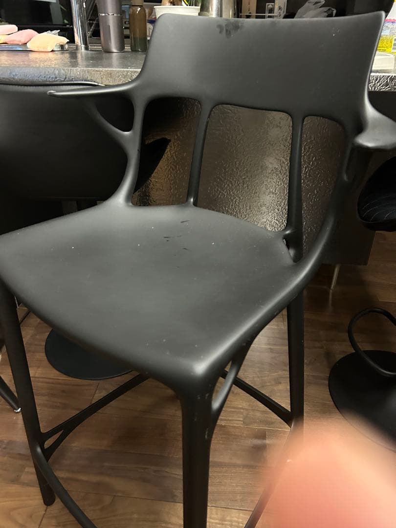 正規品】Kartell A.I. スツール（ブラック）1脚｜トーヨーキッチン取扱