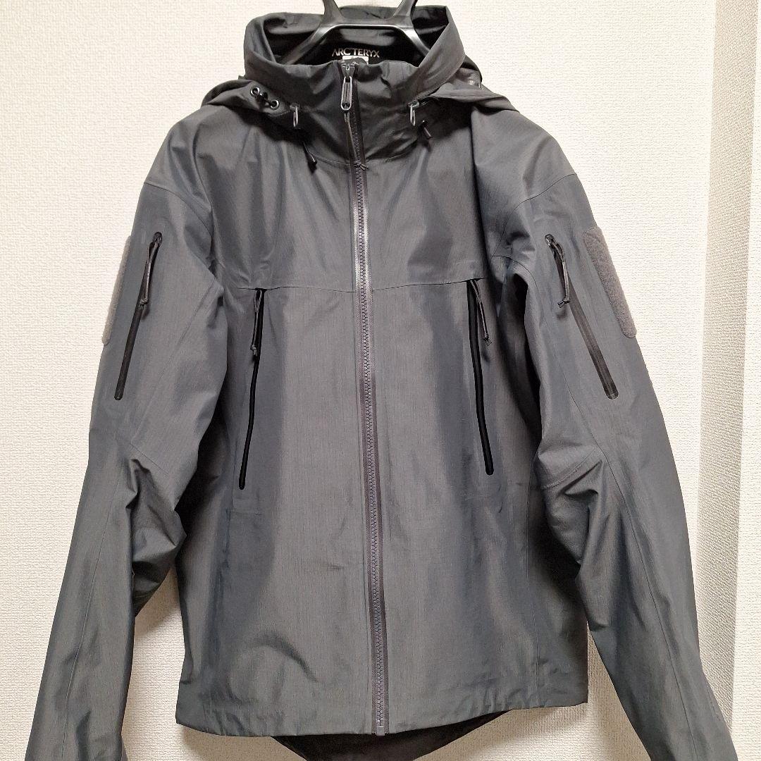 Arc’teryx Leaf　ALPHA JACKET GEN 2　wolf