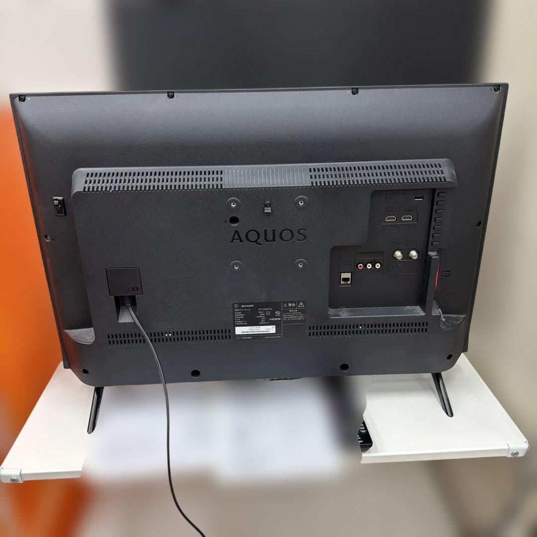 SHARP AQUOS 32インチ液晶カラーテレビ