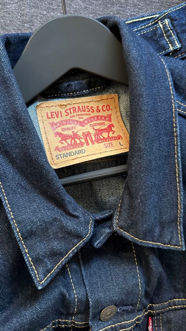 【美品】Levi's（リーバイス）トラッカージャケット　デニムジャケット