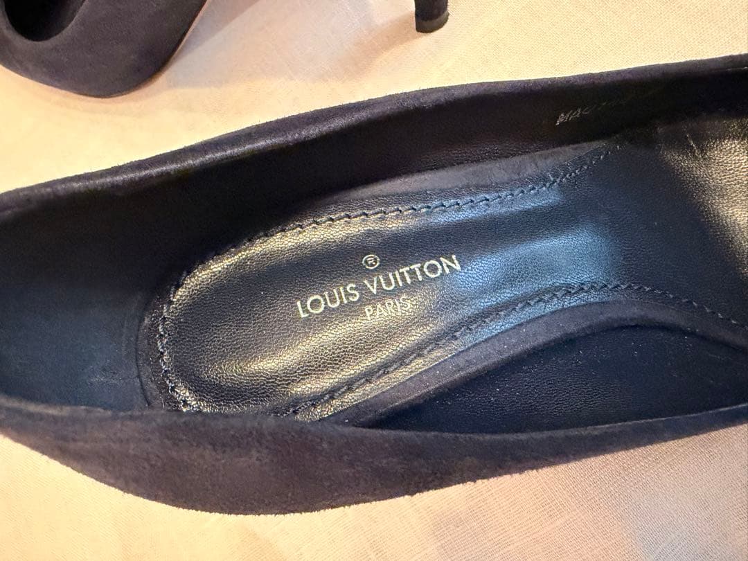 LOUIS VUITTON ネイビー スエード パンプス 36 サイズ