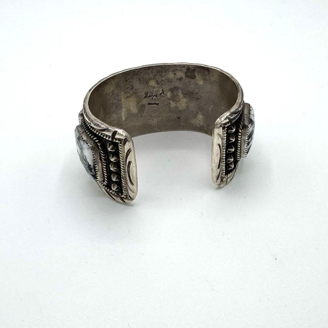 ホワイトバッファロー　バングル　インディアンジュエリー　ロサンゼルス購入