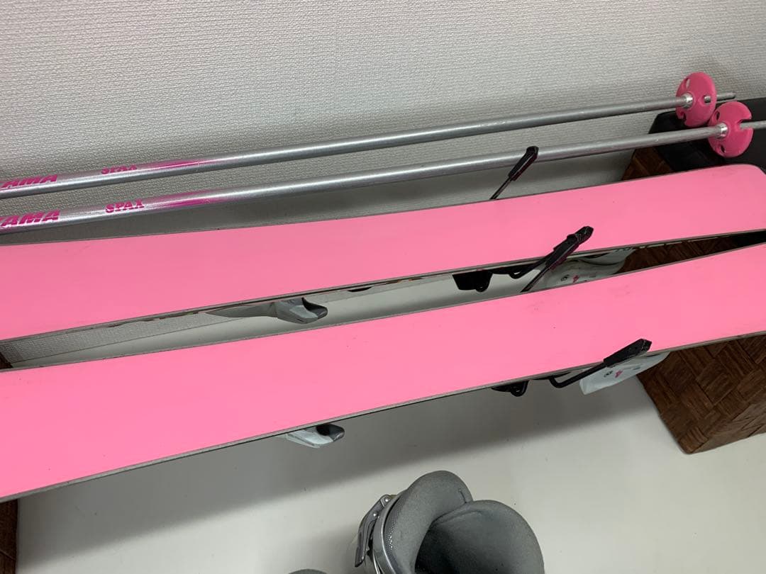 子供スキー　スノーパンダ　板　ビンディング ブーツ ストック 4点セット