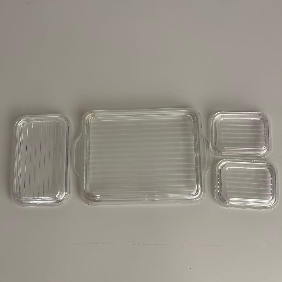 PYREX オールドパイレックス　キャセロール　バタープリント　４セット