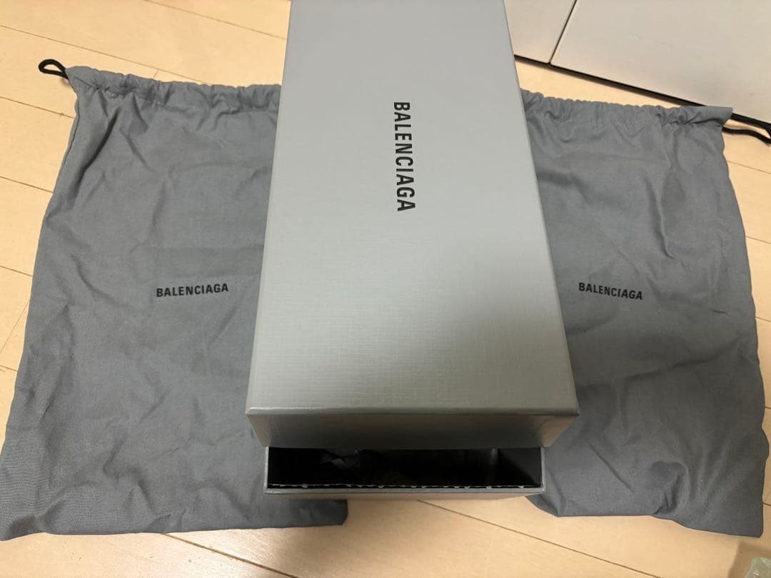 BALENCIAGA スライドサンダル ブラック/グリーン