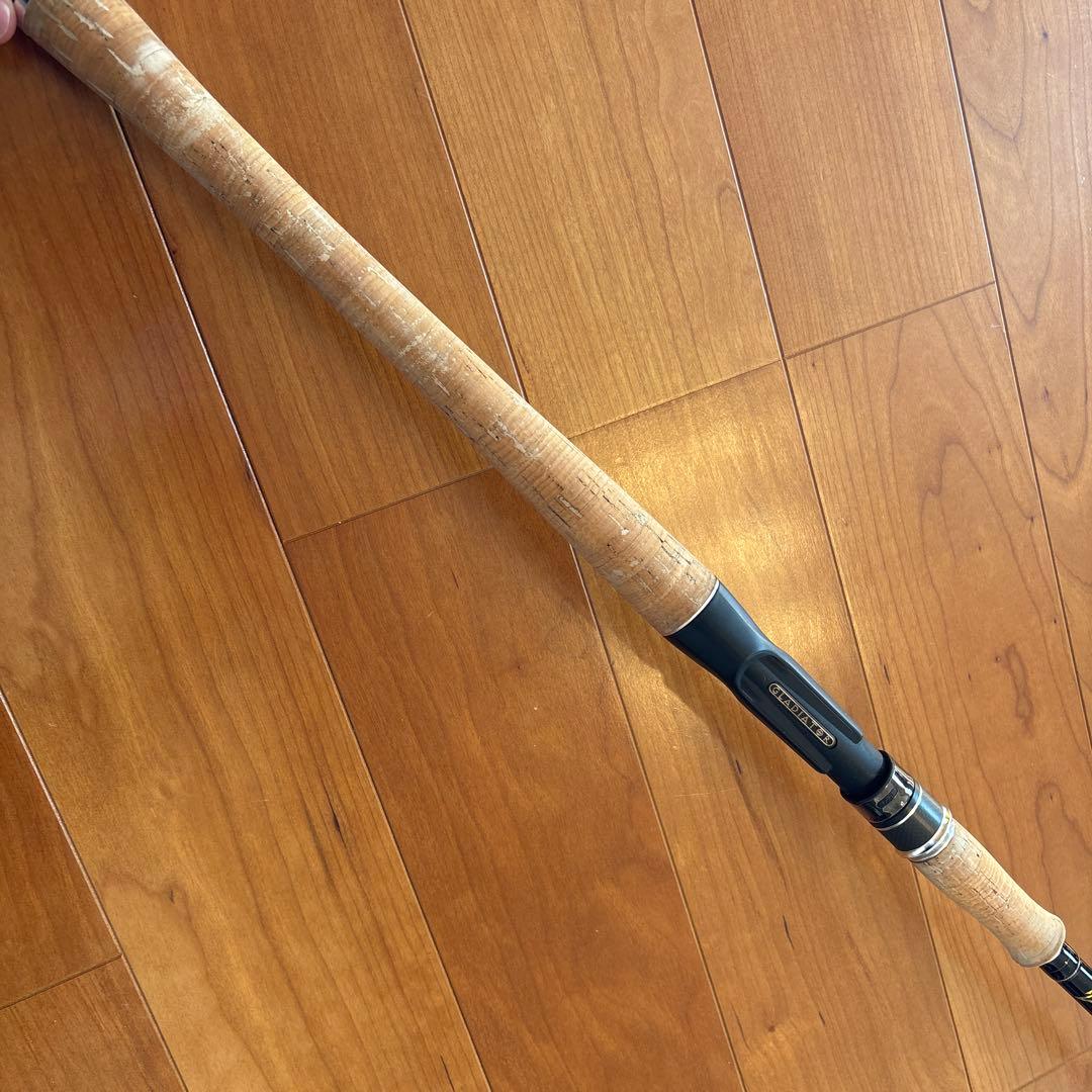 レイドジャパン　GLADIATOR G-71MH＋C バスロッド 7'1\"