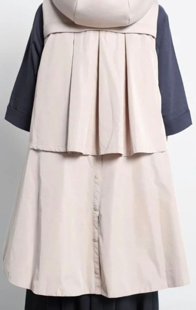 ヤマダヤ CLOVE　ドッキングデザインダウンベスト グレー