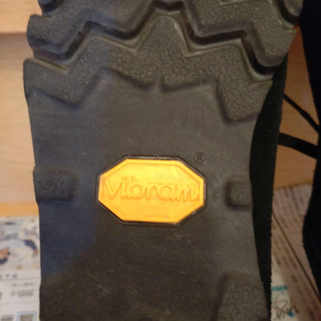 クラークス　ワラビー　GORE-TEX　ビブラムソール　スエード UK8 1/2