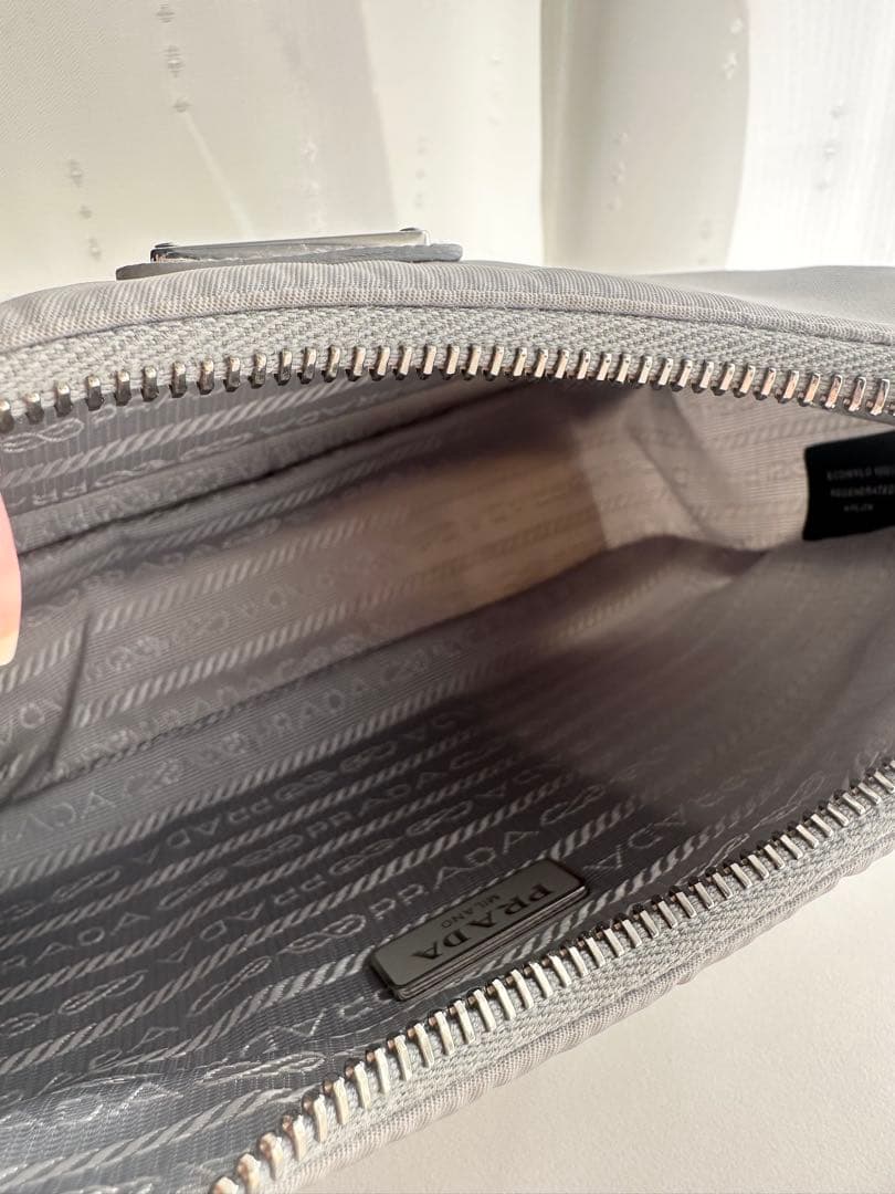 プラダ テスート ナイロン 2WAYショルダーバッグ ブラック