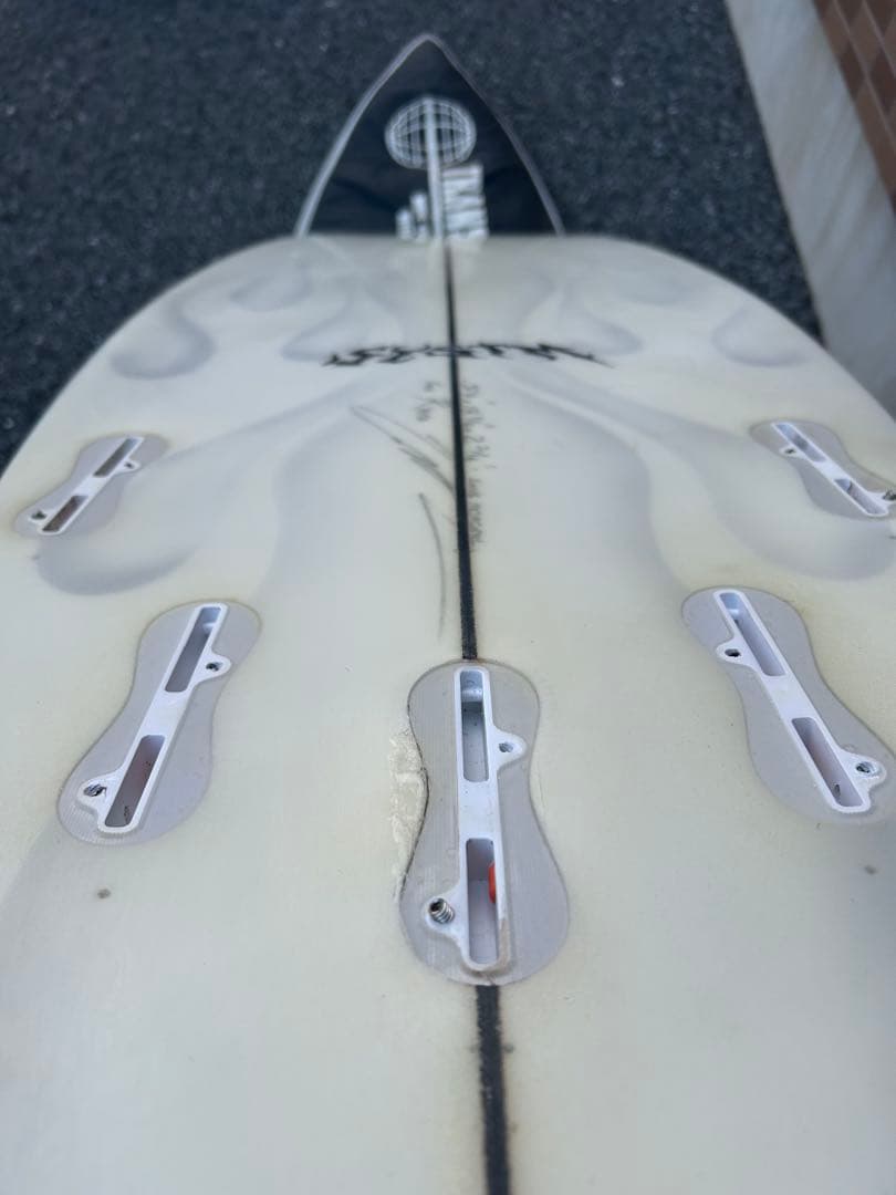 く*か様 小波　フロー最高　ショートボード　SYSTM Snub Mongrel