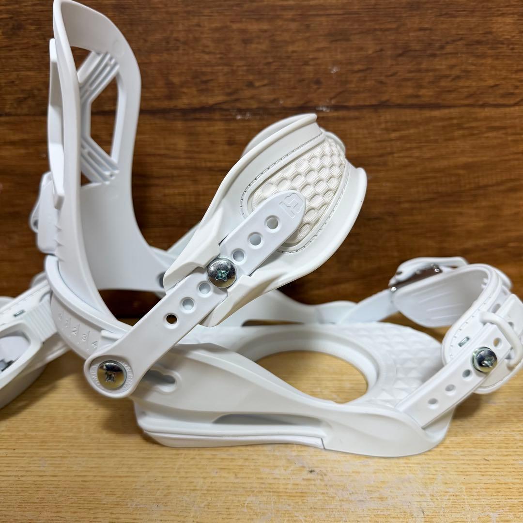 未使用タグ付き　UNION ユニオン　スノーボード　バイン　CADET XS