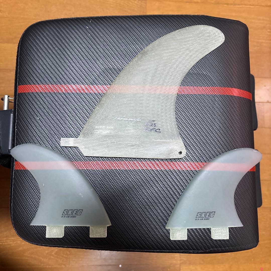 サーフボードフィン