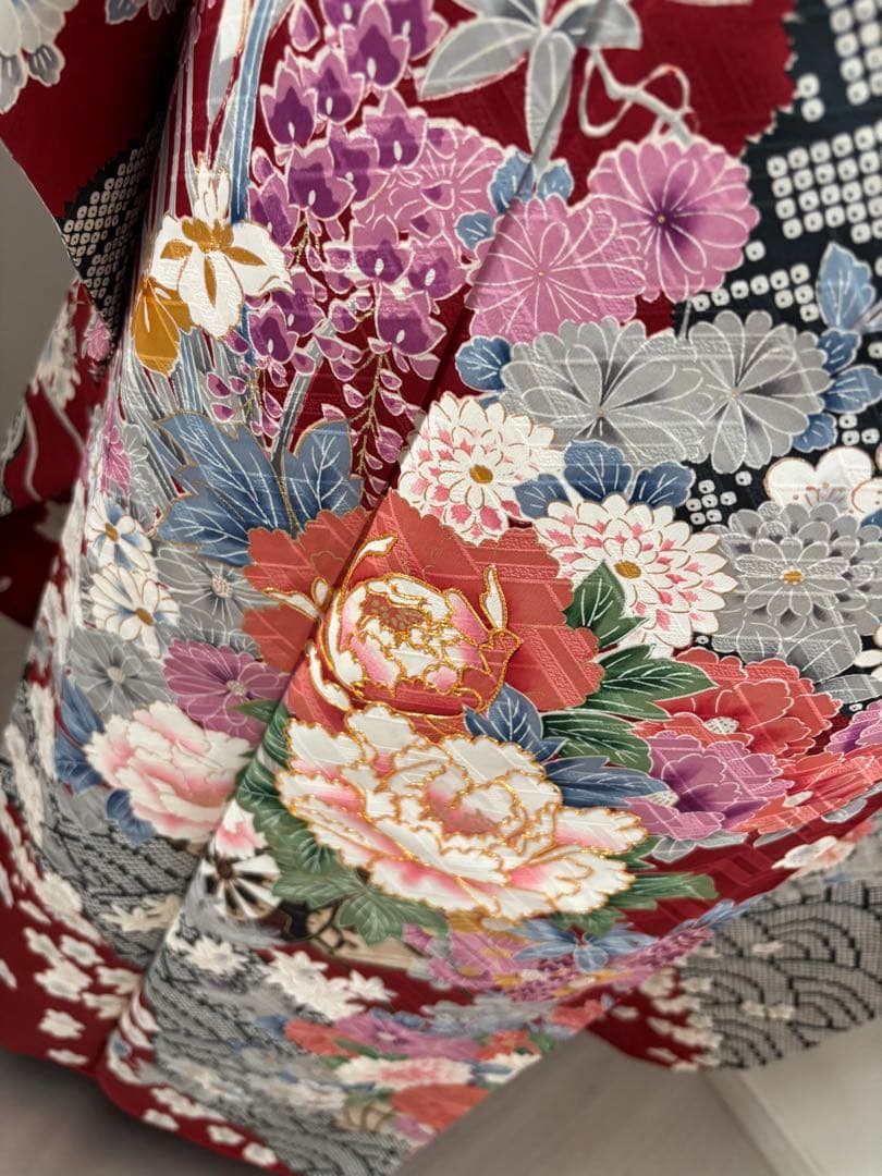 正絹振袖フルセット　牡丹　花柄　赤　成人式　七宝袋帯