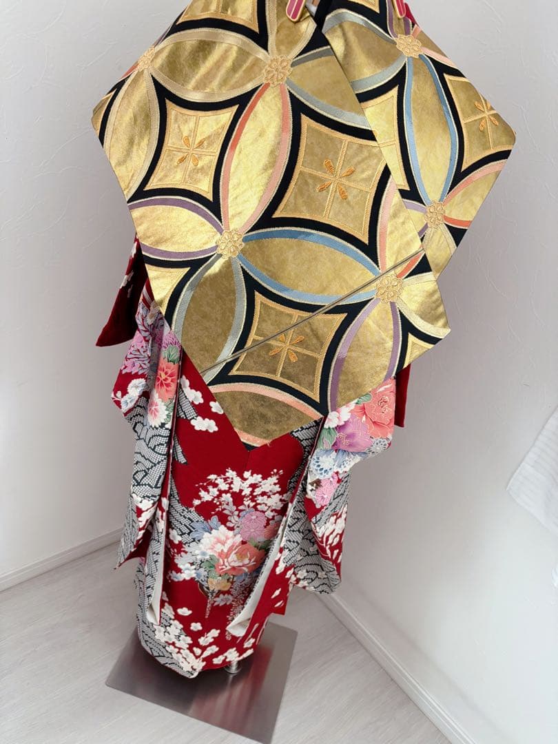 正絹振袖フルセット　牡丹　花柄　赤　成人式　七宝袋帯