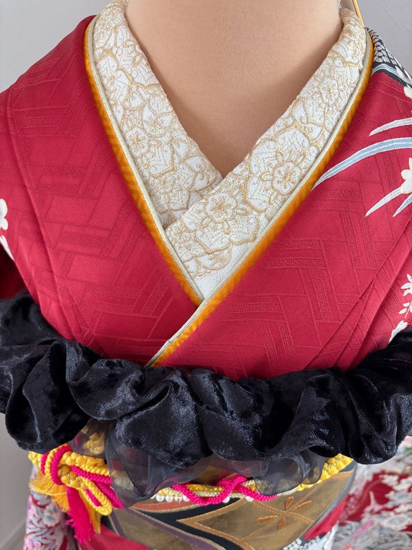 正絹振袖フルセット　牡丹　花柄　赤　成人式　七宝袋帯