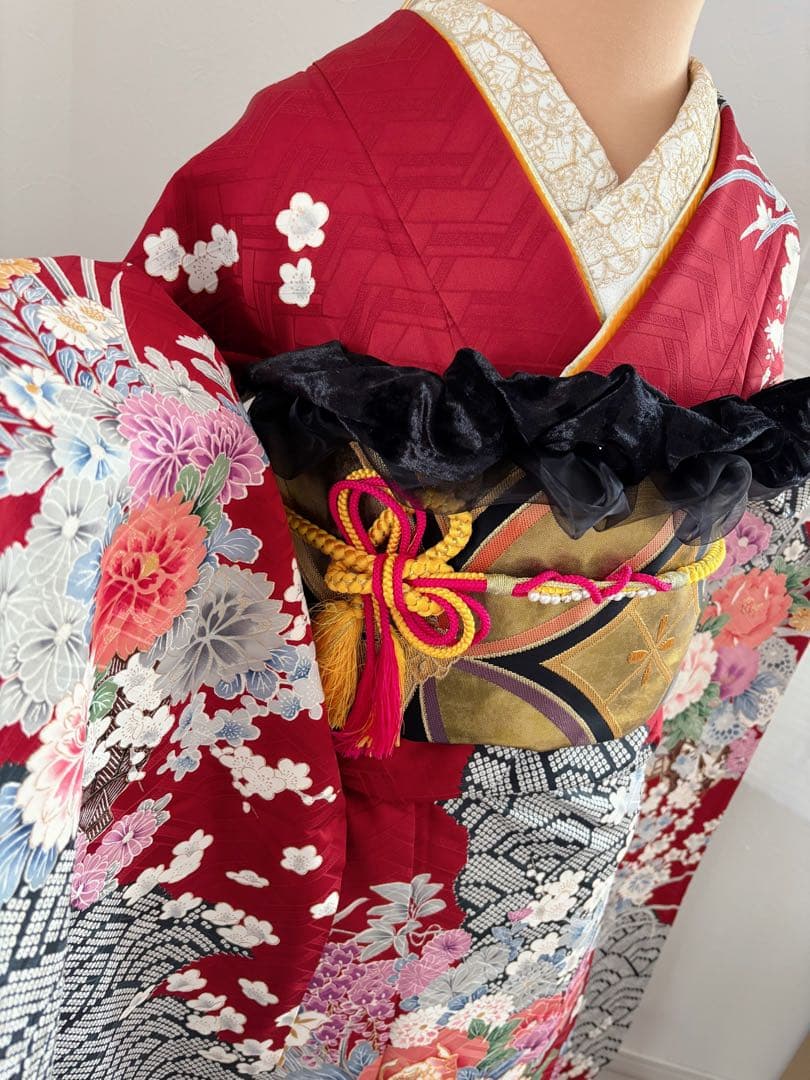 正絹振袖フルセット　牡丹　花柄　赤　成人式　七宝袋帯