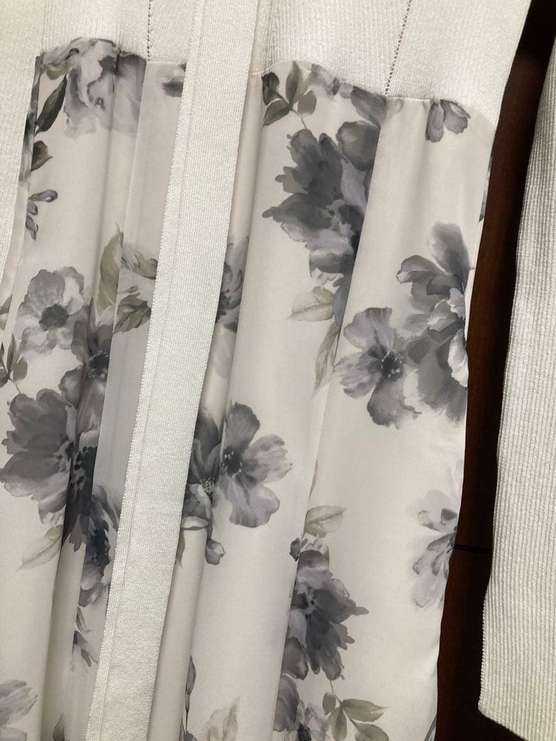 MERCURY DUO フラワードッキングロングスリーブワンピース