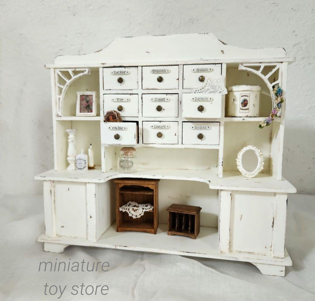 【ドールハウス】【ミニチュア】アンティークトイストア