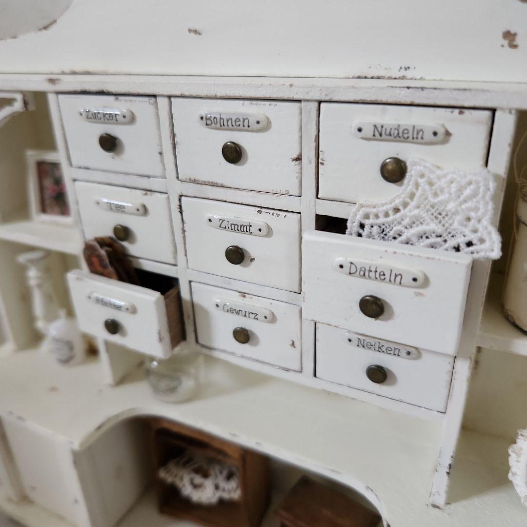 【ドールハウス】【ミニチュア】アンティークトイストア