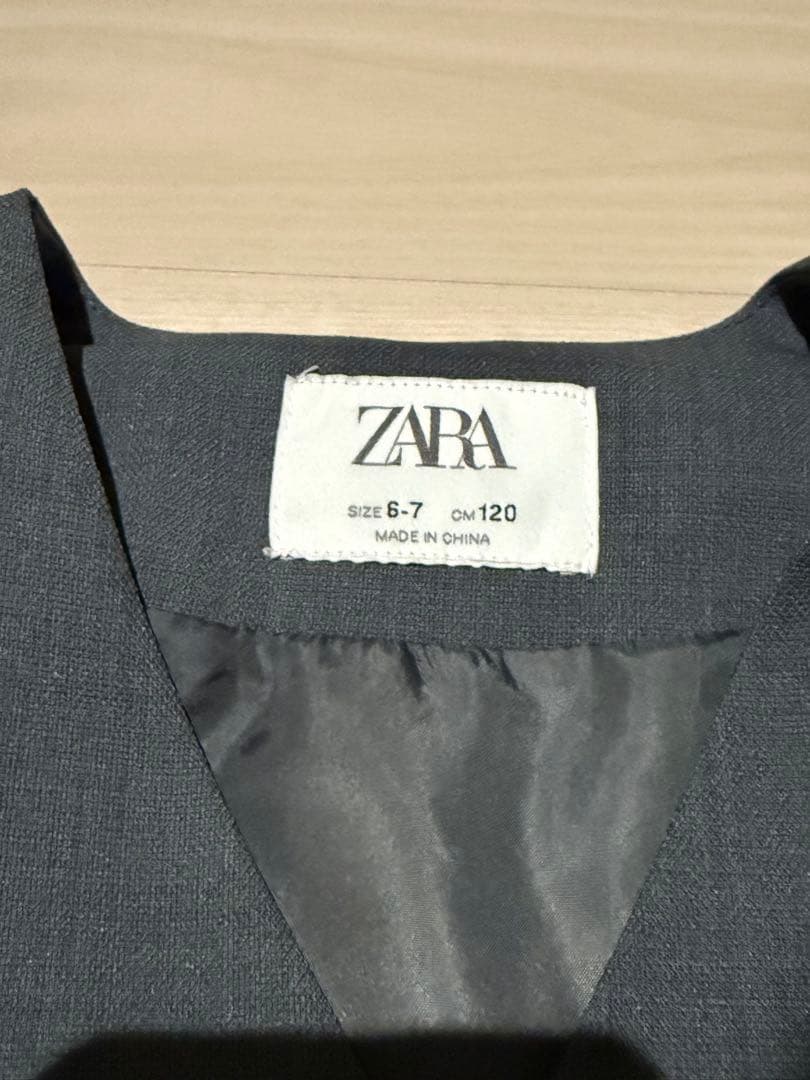 ZARA キッズ　男の子 セレモニースーツ 3点セット 120 センチ