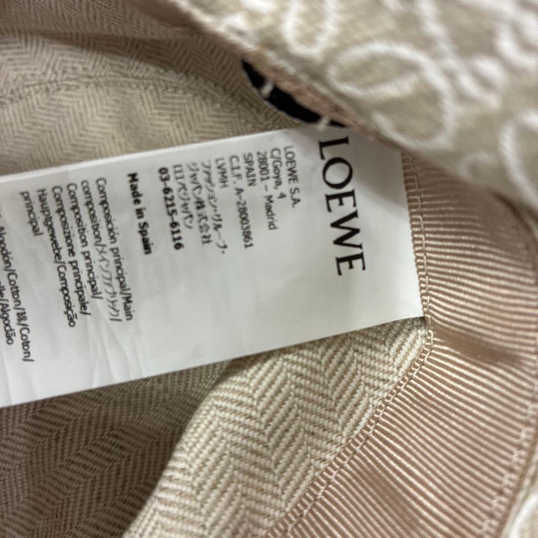 ロエベバケットハット