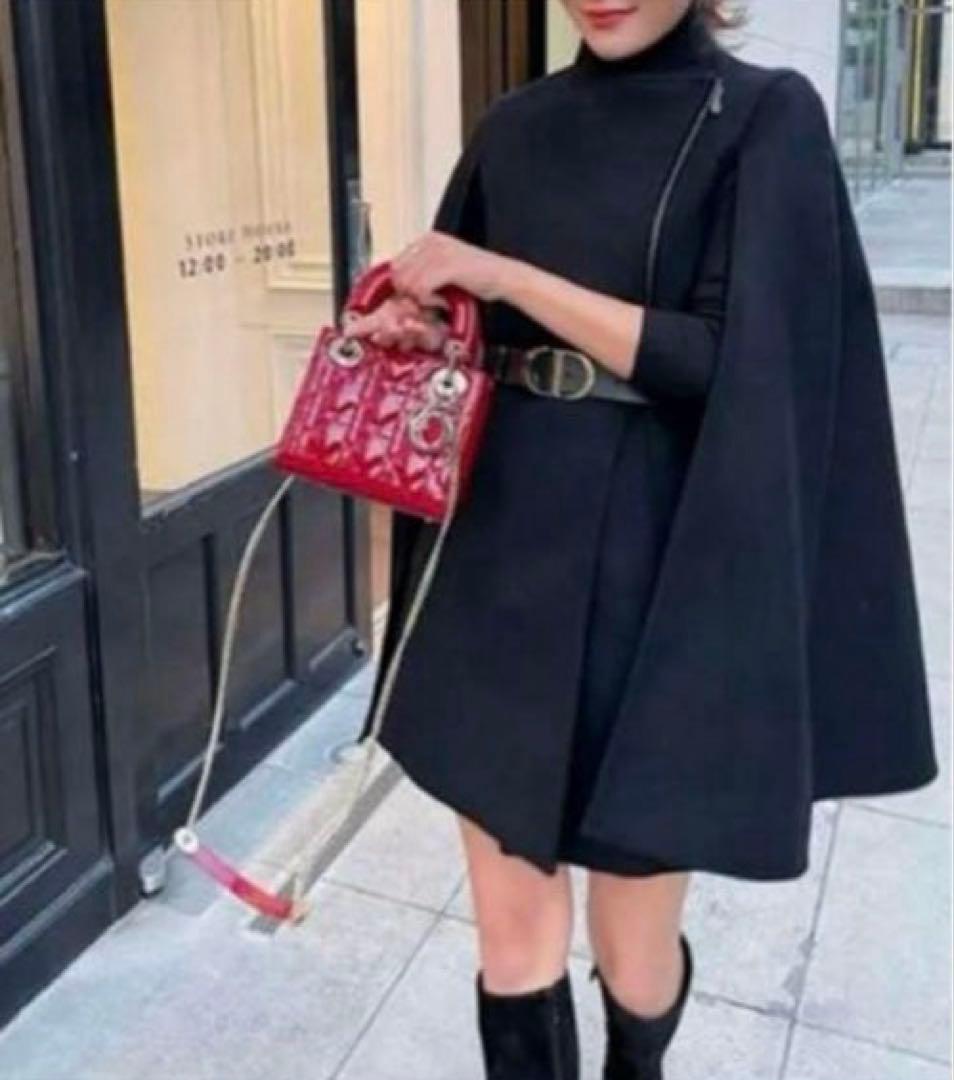 超美品sheller ウールケープコート　アウター