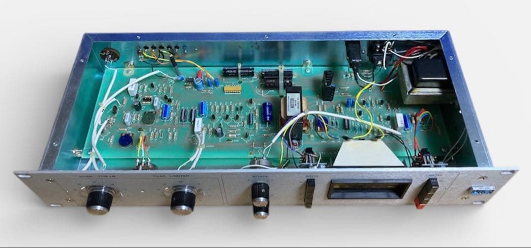 配信機器・PA機器・レコーディング機器 UREI 1176LN