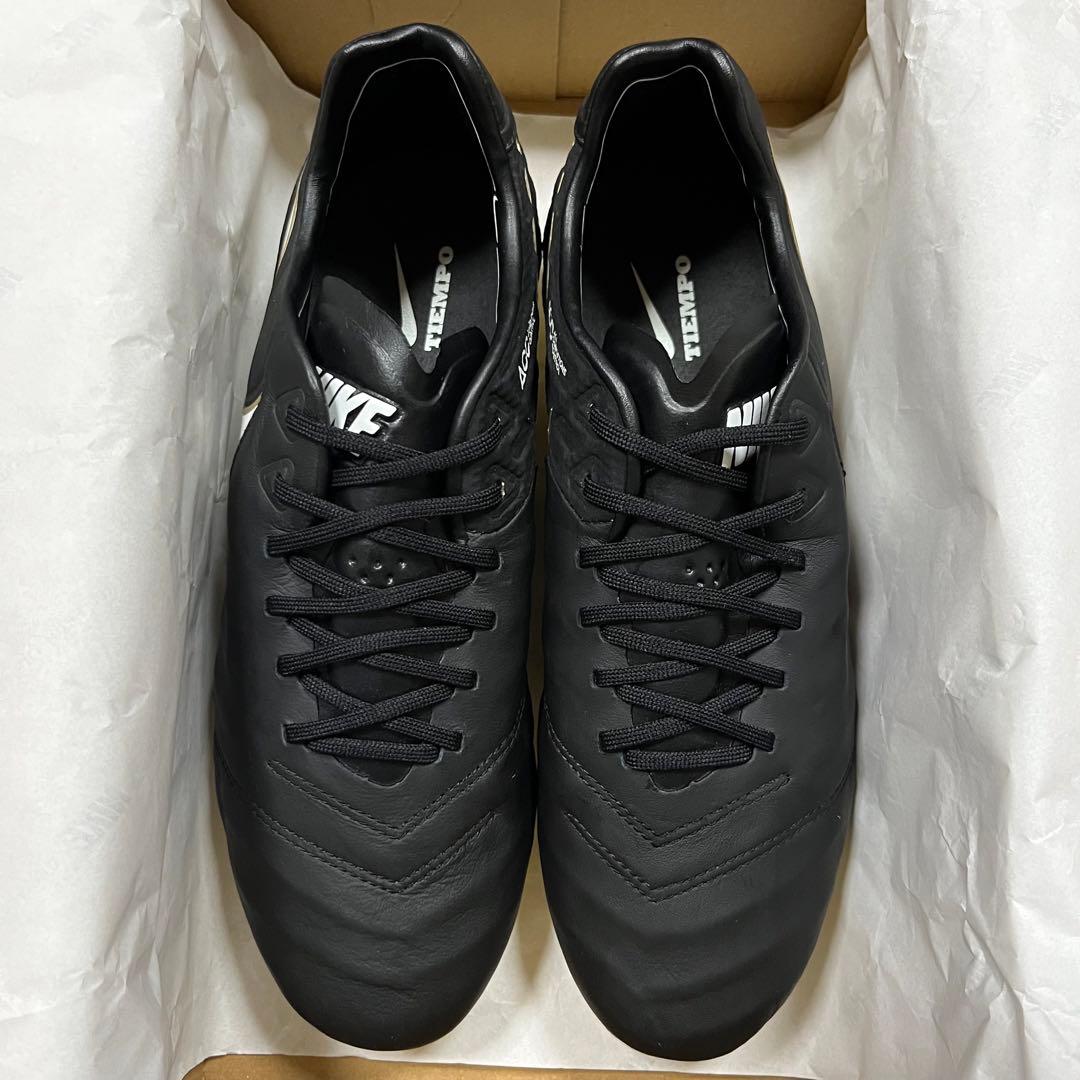 31 サッカースパイク ナイキ ティエンポ レジェンド Ⅵ FG