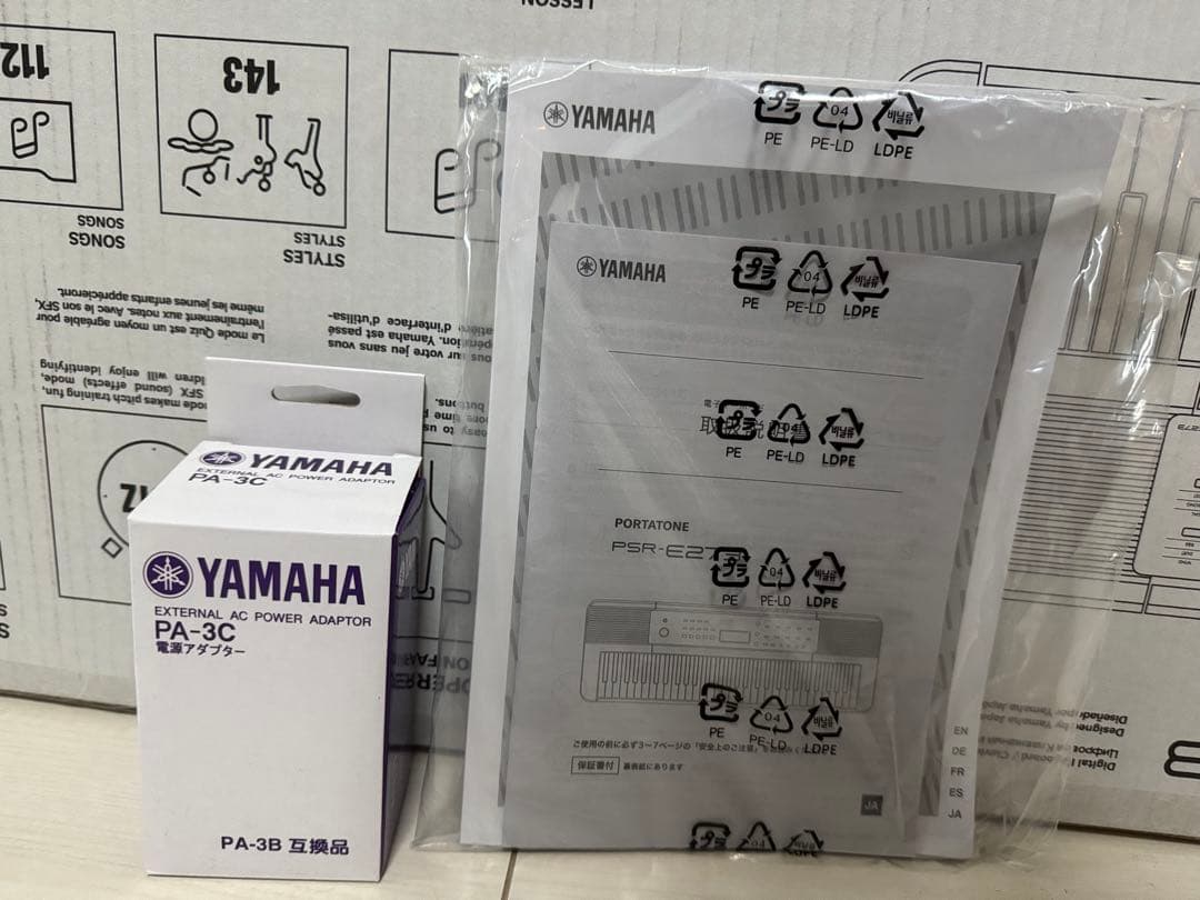 YAMAHA PSR-E273／電子ピアノ キーボード 61鍵盤