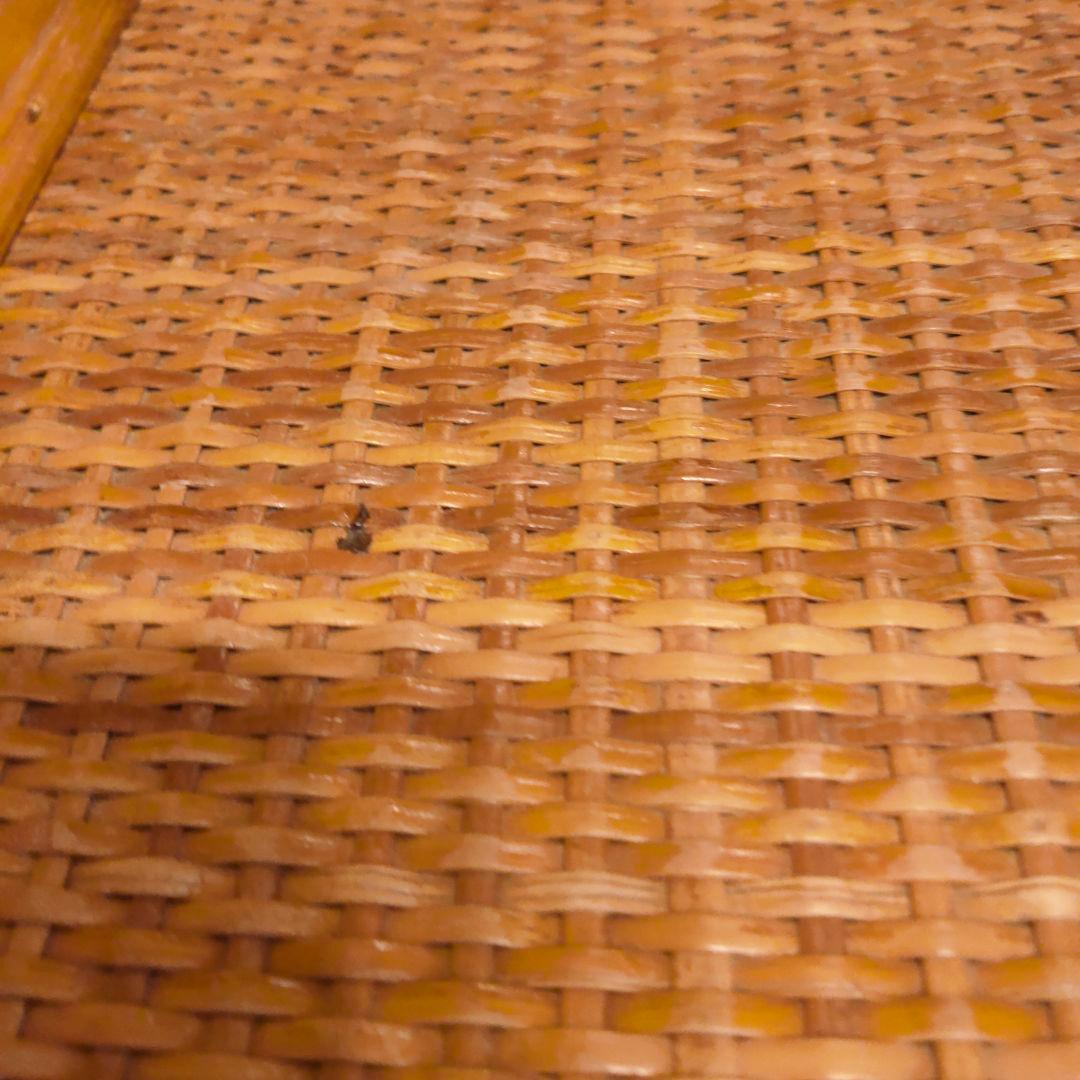 ラタンドレッサー