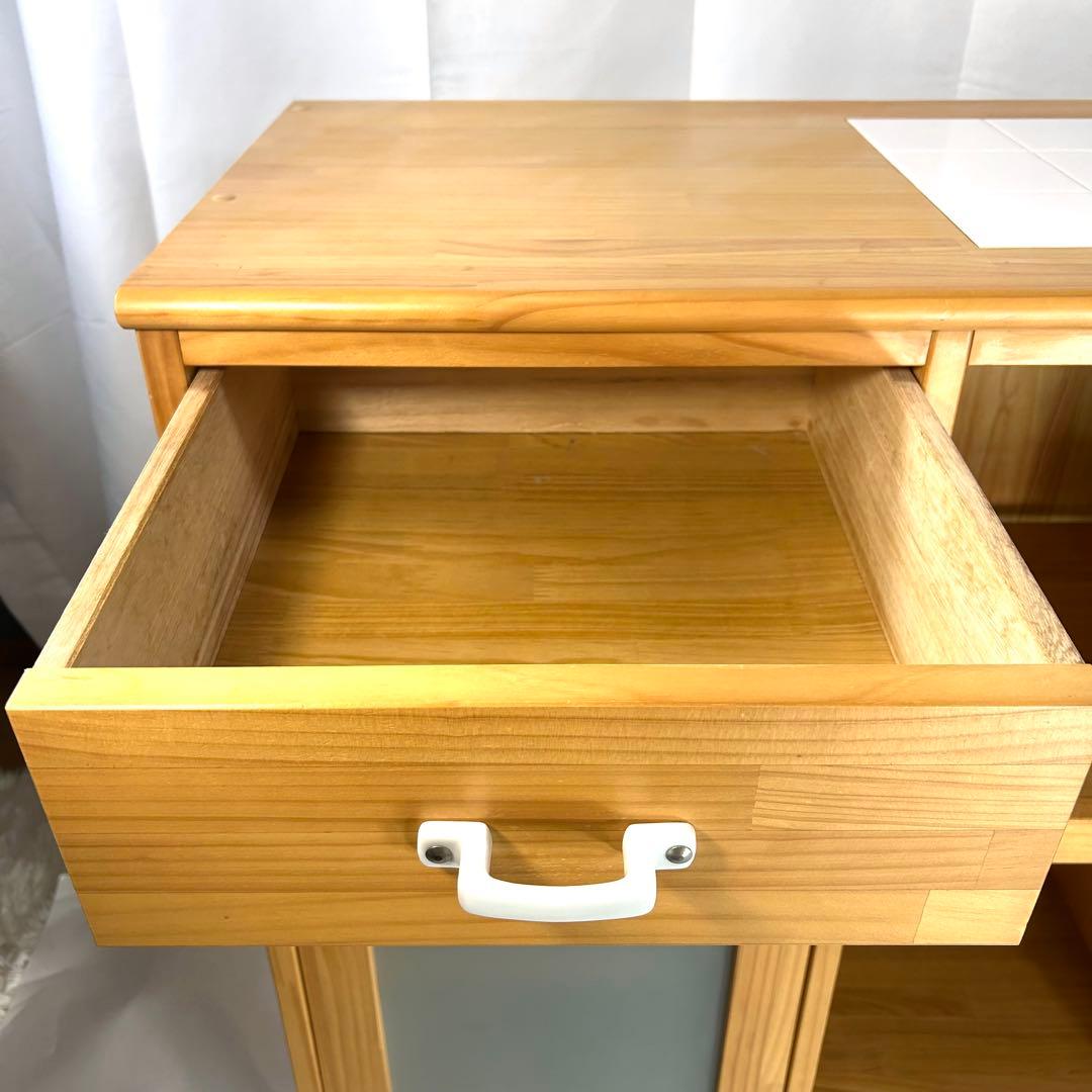 【送料無料】MOMO NATURAL 食器棚 LIMITED STOCK