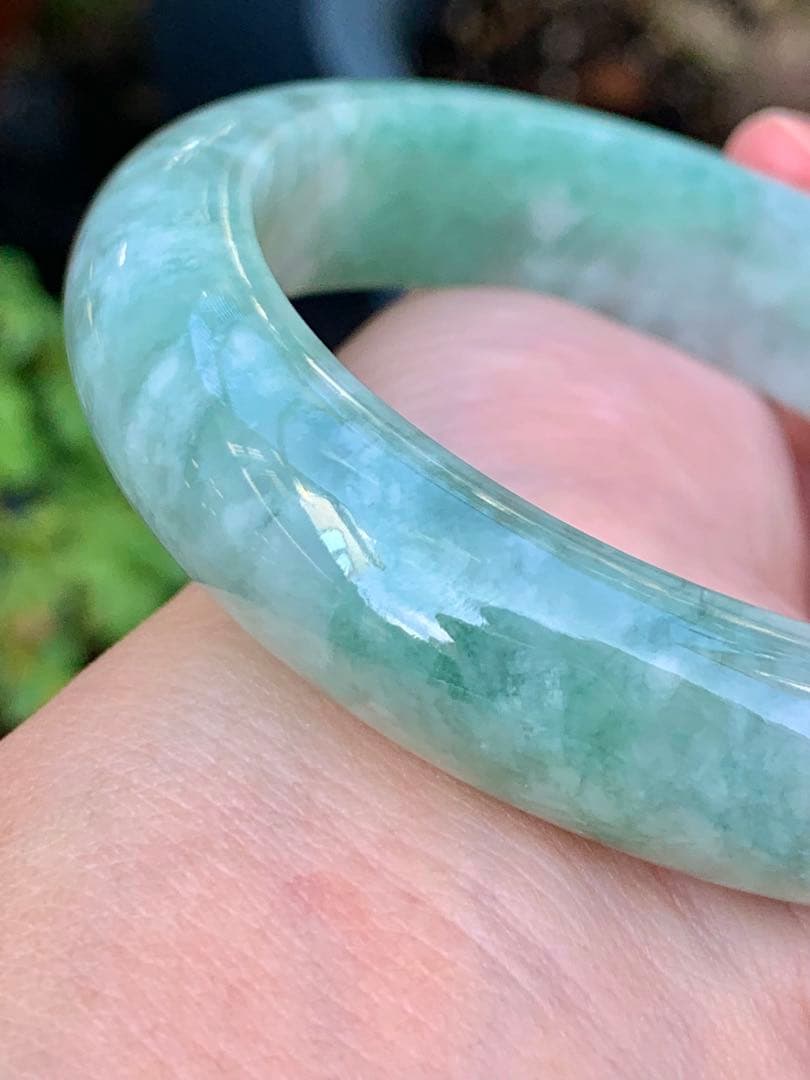 特別価格‼️本翡翠　バングル　新品 0494