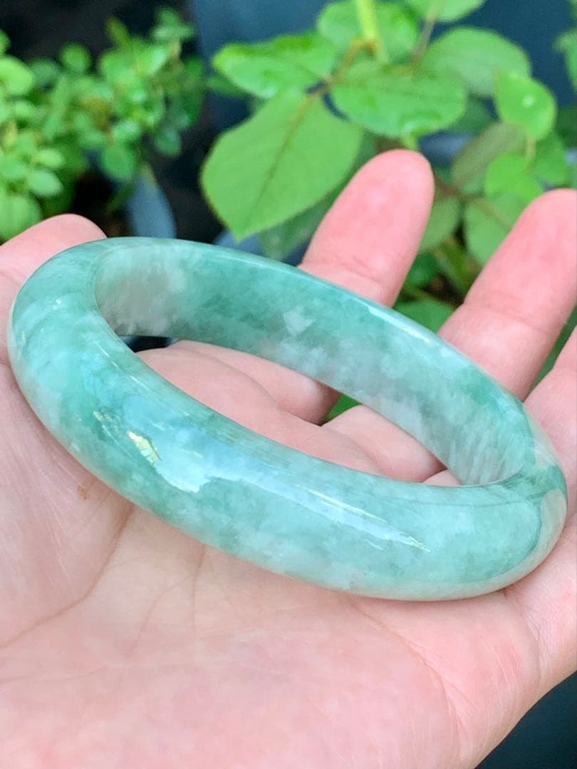 特別価格‼️本翡翠　バングル　新品 0494