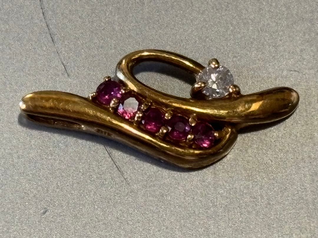 （153）【天然ダイヤ付】K18ペンダントヘッド