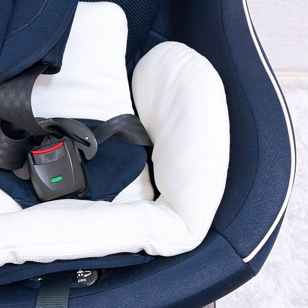 【美品】 コンビ チャイルドシート クルムーヴ スマート ネイビーISOFIX