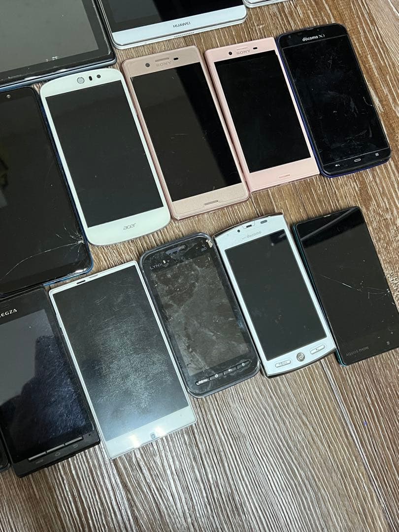 スマホ　ガラケー　タブレット　まとめて 33台　部品取り用