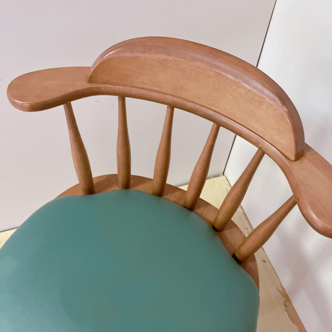 木製　回転チェア　2脚セット　ダイニングチェア　回転椅子　北欧　座面グリーン