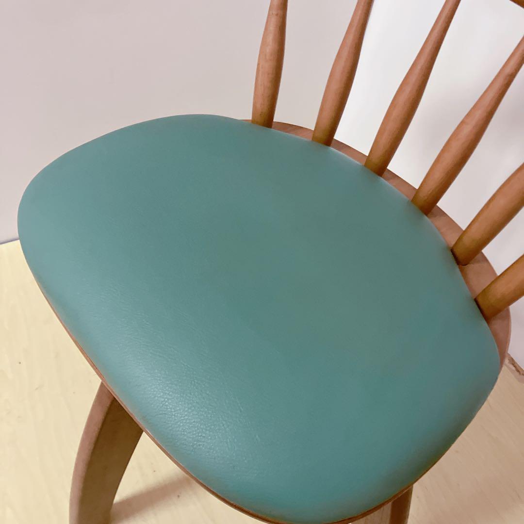 木製　回転チェア　2脚セット　ダイニングチェア　回転椅子　北欧　座面グリーン