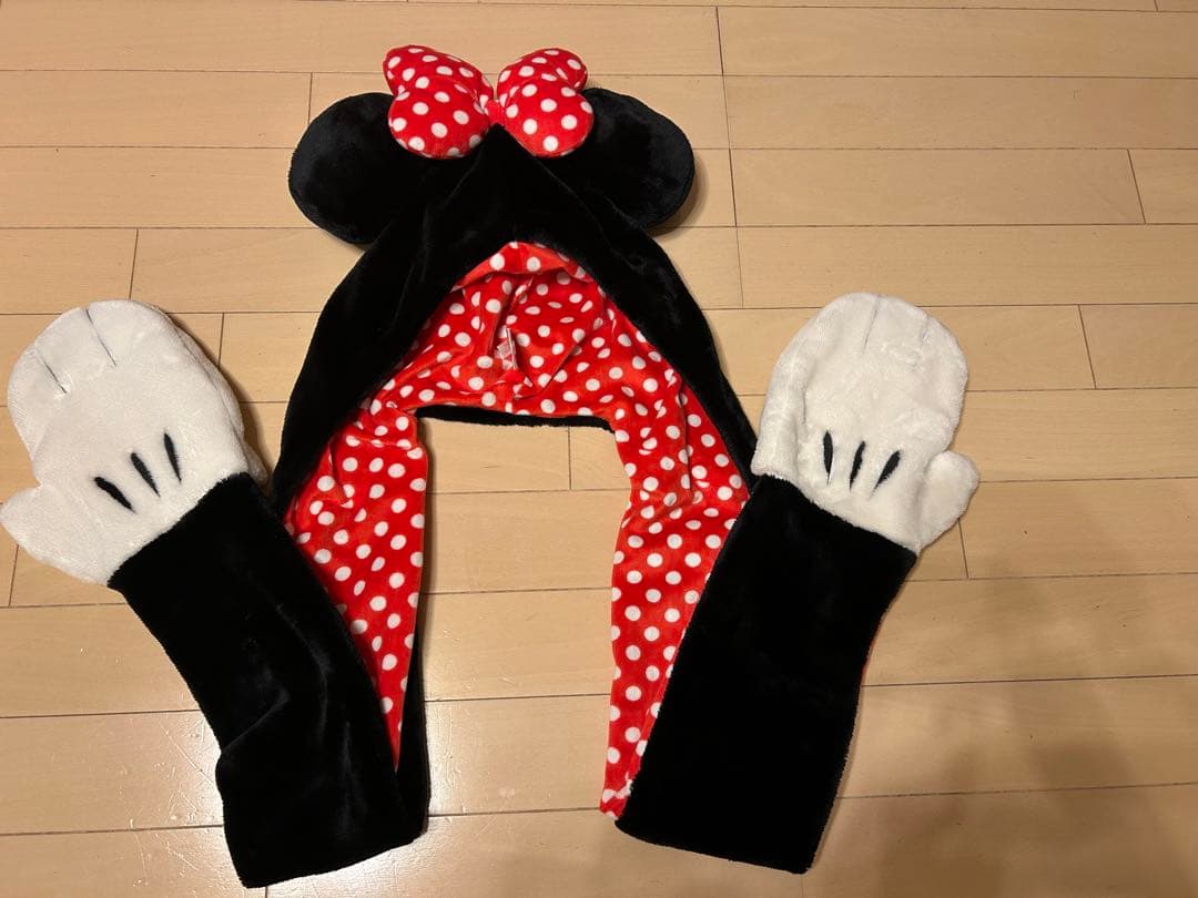 ディズニー　ミニーマフラー
