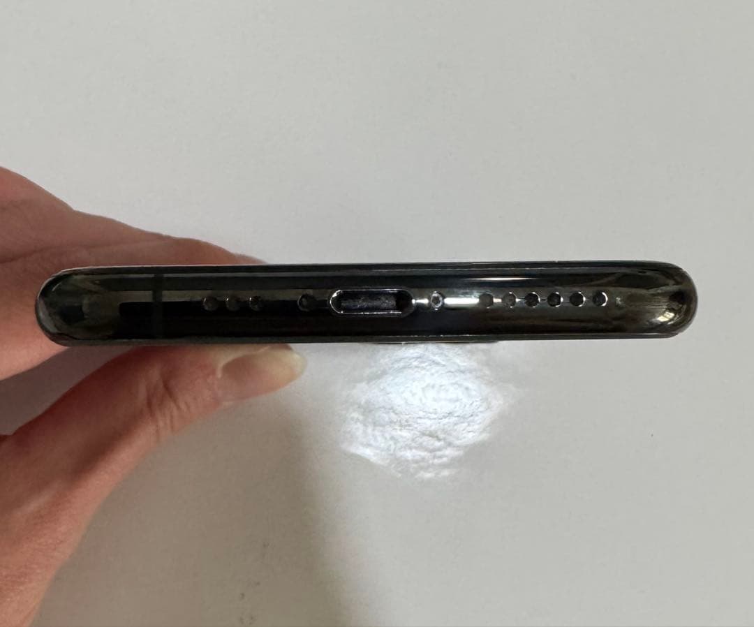 iPhone 11pro 256GB ミッドナイトグリーン