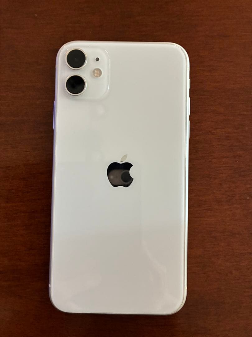 Apple iPhone 11 ホワイト 本体　付属品