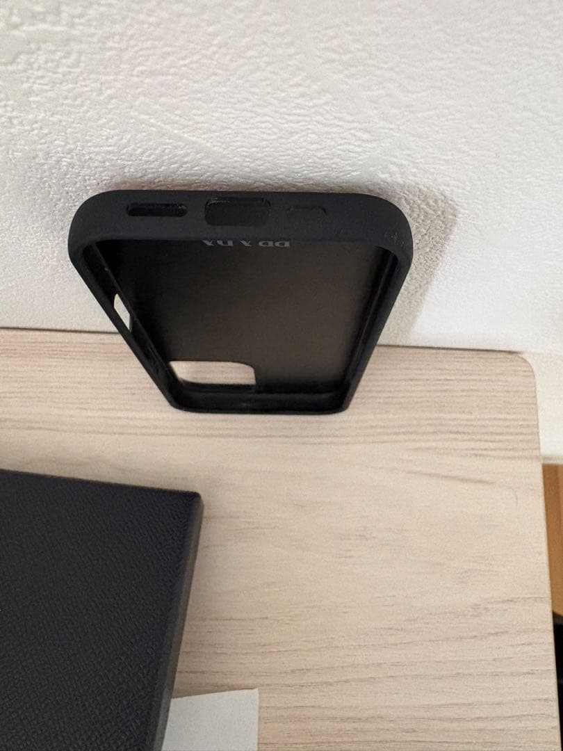 PRADA iPhone16ケース ピンク