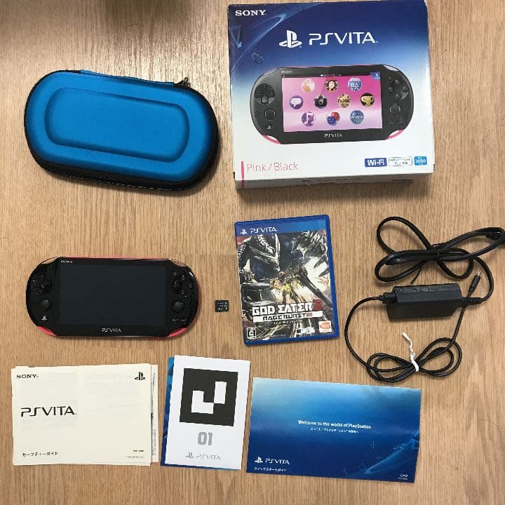 PS VITA ピンク／ブラック 32GBメモリ、GE2RB付き