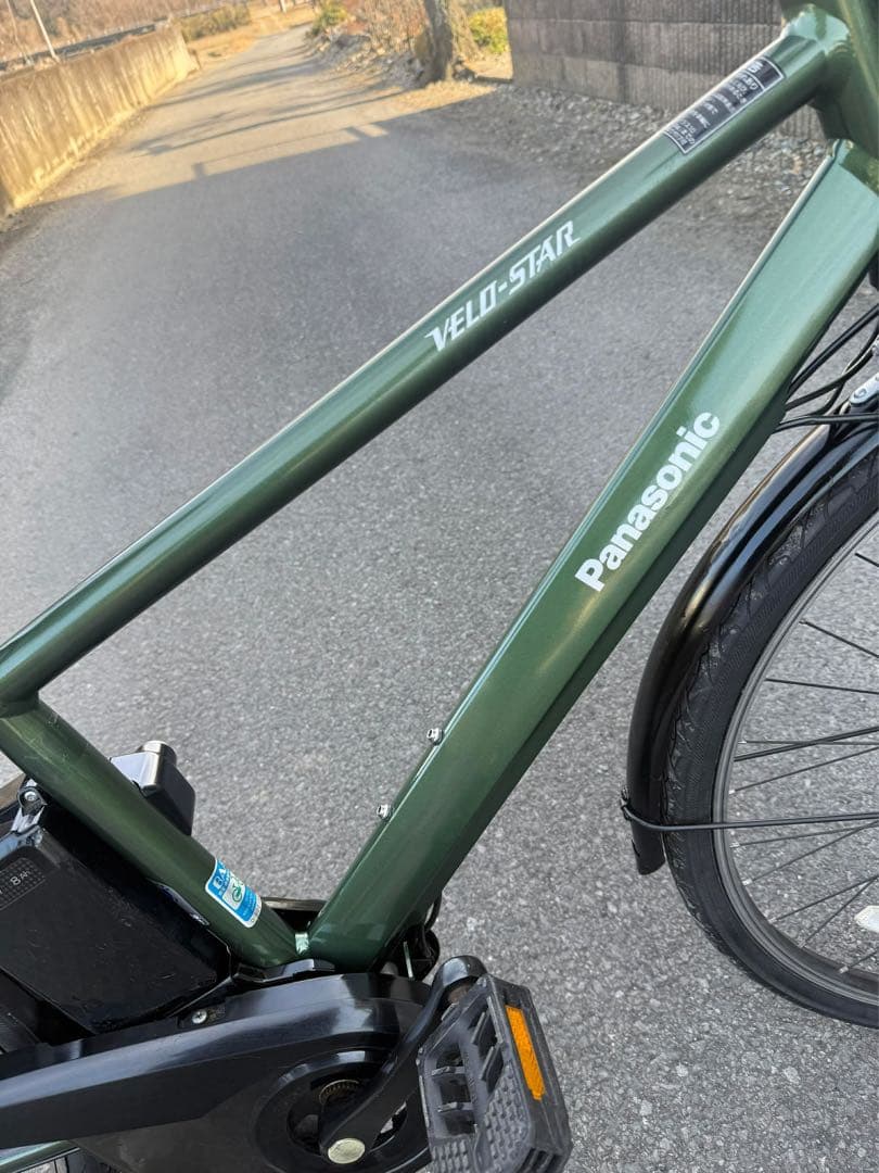 オリーブグリーン シティサイクル 前面バスケット付き