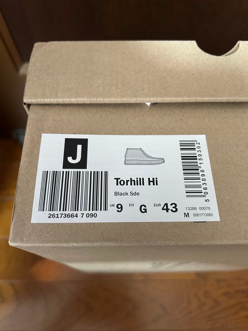 靴 Clarks Torhill Hi