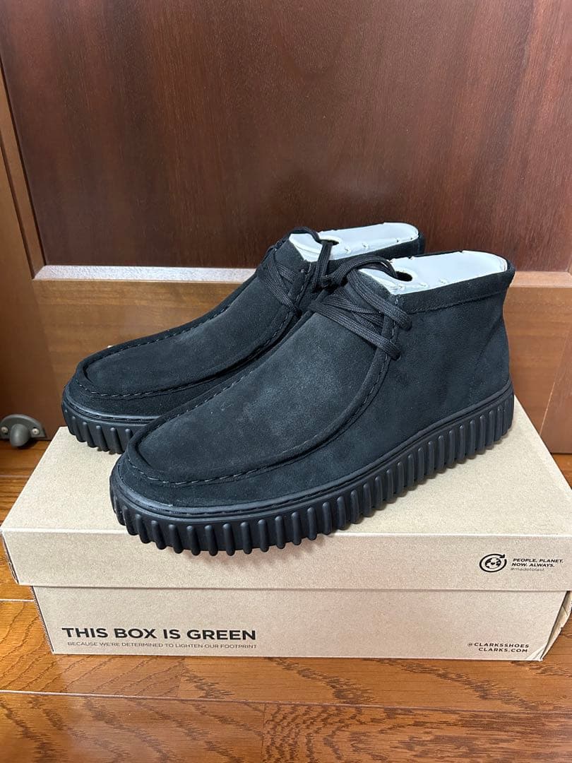 靴 Clarks Torhill Hi