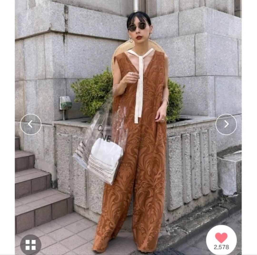 Ameri CHLOE V NECK ROMPERS セットLEPSIM 茶色