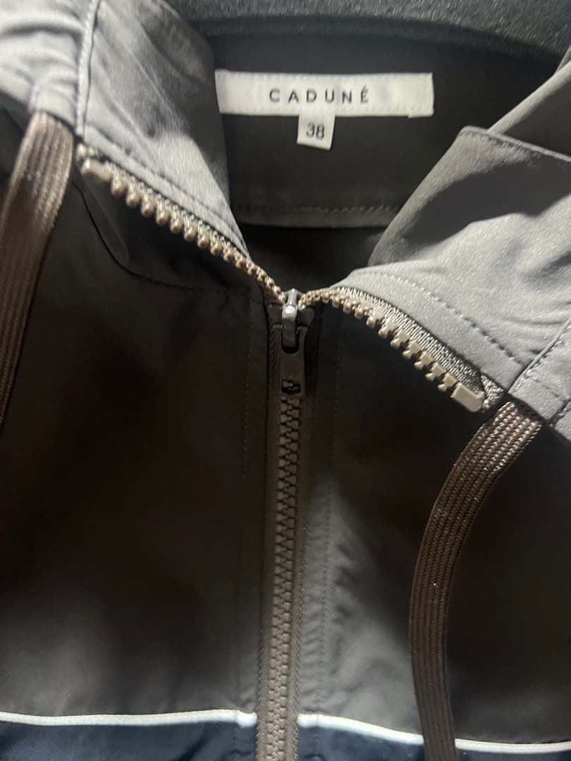 CADUNE カデュネ 撥水 ウィンドブレーカー 茶系美品 Mサイズ